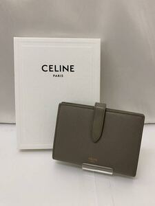 20240927【CELINE】セリーヌ ミディアムストラップウォレット 二つ折り財布 グレー 無地 レザー