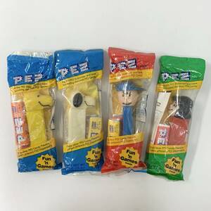 未開封　オールドPez ペッツ　Peanuts snoopy スヌーピー　チャーリー　ウッドストック　ルーシー4体セット　検USA