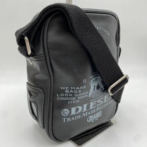 美品●DIESEL デカロゴ ディーゼル ショルダーバッグ 鞄 カバン デカロゴ レザー 斜め掛け クロスボディ メンズ 黒 ブラック ビジネス