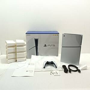 072） A 〈中古品〉Playstaion5 PS5 CFI-2000A【動作確認・初期化済】