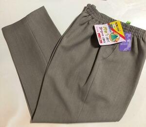 送料無料 日本製 4L シニア 杢ベージュ 裾にファスナー付き リハビリズボン 膝出ズボン　新品