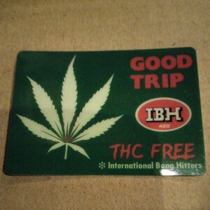 即決 ＧＯＯＤ ＴＲＩＰ ＩＢＨ ＴＨＣ ＦＲＥＥステッカーシールデカールガレージヘルメットガンジャガラスドアオイルタンクウインド