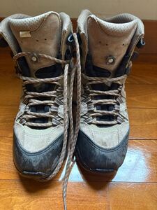 LOWA トレッキングシューズ　クンブGTX Ws 39/2 登山靴