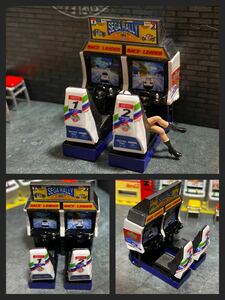 1/64スケール　アーケードゲーム機　レースゲーム　ジオラマ　フィギュア　ミニ　日本未発売　ツイン　2台繋ぎ　ゲームセンター　90年代
