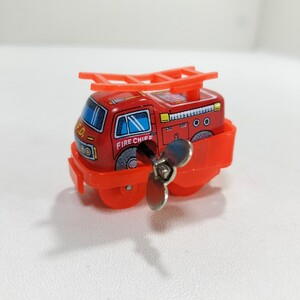 三幸製作所 ブリキ ゼンマイ 上下動作 消防車 Wind-Up ACTION VEHICLES Fire Cheaf ミニカー 5cm 動作品 日本製