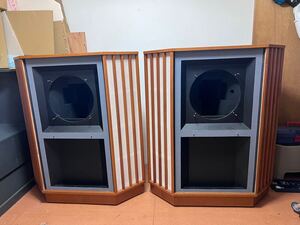 TANNOY タンノイ エンクロージャーUTOPIA GRF ペア エンクロージャー