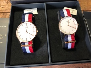 BK727 未使用近い 美品 付属品付 ペア Daniel Wellington ダニエル ウェリントン Classic Cambridge 純正ストライプベルト クオーツ 腕時計