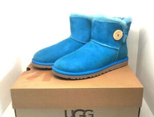 【UGG ・アグ 】ライトブルー　ムートンブーツ サイズ 23cm（US6・UK4.5・EU37） レディース　箱付属