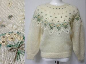 レトロ 古着 アイボリーオフ白系 花刺繍 モヘア混 ポンポン ニット セーター★昭和 ビンテージ vintage クラシカル ナチュラル