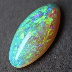 4.560ct 天然ホワイトオパール オーストラリア 遊色抜群 高品質〔Australia White opal 宝石 jewelry ナチュラル natural 裸石 loose 〕