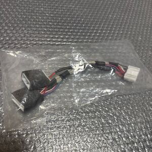 001 匿名配送送料込み即決トヨタ純正品 NHZN-W59G用ステアリングスイッチ変換ケーブル