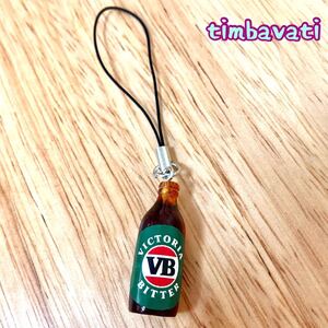 ☆新品☆【オーストラリア】ヴィクトリア ビール 根付 ストラップ ＊ victoria beer ＊ミニチュア ハンドメイド VB