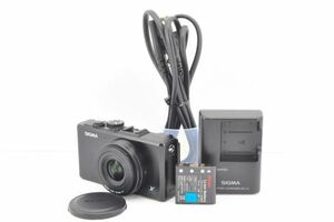 美品★SIGMA シグマ DP1x FOVEON X3ダイレクトイメージセンサー (CMOS)搭載 APS-Cサイズ コンパクトデジタルカメラ R1850