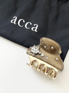 【送料込】acca　アッカ クリップ　幅4　高さ3　奥行き2.5　カーキがかったブラウン×ゴールド×クリア　ヘアアクセ　小物　6445427