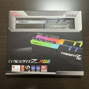 デスクトップ用 PCメモリ　G.Skill F4-3000C16D-16GTZR 16GB (DDR4-3000 CL16 8GB×2枚)