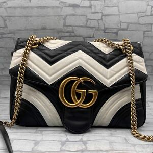 【美品】GUCCI グッチ ショルダーバッグ 斜め掛け GGマーモント チェーン ゴールド金具 キルティング ハート ブラック 黒 白 バイカラー 