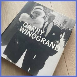 希少!写真集　大回顧展【Garry Winogrand】ゲイリー・ウィノグランド/洋書