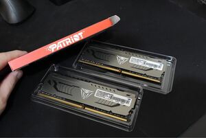 PCメモリ DDR4 Patriot 3200MHz 16GB【8GB x 2枚】【管理番号1】 デスクトップ用