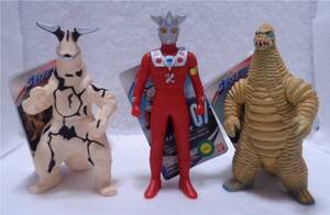 ★レトロ☆SOFUBI★珍品「[送料600円] BANDAI ソフビ 3体 ウルトラマンレオ 怪獣 タグ付き 約14cm エレキング レッドキング」現状渡し