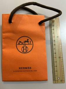 エルメス ミニ紙袋 HERMES