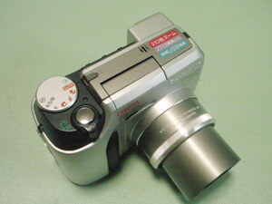  O-C700-2 デジタルカメラ C-700　Ultra　Zoom