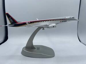 N37327◆ PACMIN パックミン MRJ 三菱航空機 1/100 モデルプレーン 飛行機 旅客機 模型 リージョナルジェット ロールアウト 限定版 2014