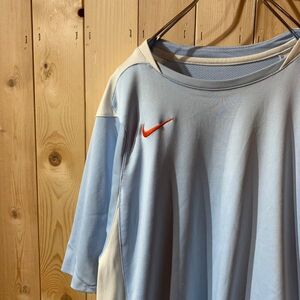 [KWT3267] NIKE ナイキ 半袖Tシャツ メンズ ライトブルー ポス