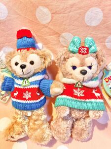 ディズニーシー2011年ダッフィーのクリスマスぬいぐるみバッチシェリーメイ 東京ディズニーシー TDS ぬいば DUFFYセーター ストラップ