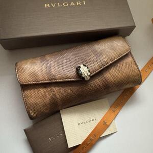 【美品】 586 BVLGARI ブルガリ セルペンティ 2つ折り 長財布