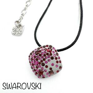 SWAROVSKI｜スワロフスキー ネックレス【アクティ】スクエア ラインストーン ピンク系 シルバーカラー 紐 ブラック/黒 ブランド a419et