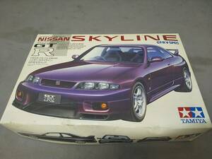 タミヤ　スカイライン　GT-R　Vスペック　1/24　　TAMIYA　SKYLINE GT-R V-SPEC