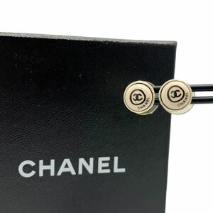 【良品】シャネル CHANEL ココマーク ロゴ 00T 手書き風 ピアス サークル 丸型 ベージュ シルバー