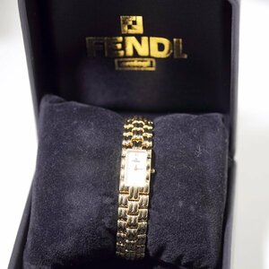 C-5 FENDI オロロジ（670L　orologi） クォーツ レディース 腕時計 (1円～)