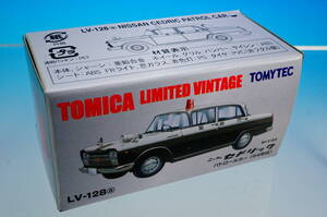 TOMYTEC TOMICA LIMITED VINTAGE LV-128a NISSAN CEDRIC PATROL CAR S=1/64