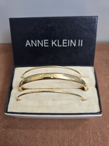 T★1円スタート★ANNE KLEIN アンクライン ゴールドカラー ブレスレット　 バングル　