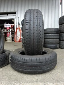 195/65R15　ブリヂストン　LUFT　RVⅡ　中古夏タイヤ２本　(050724）