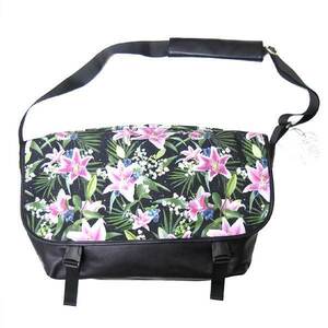 【SALE】新品 JOYRICH Optical Garden Messenger Bag ボタニカル柄 フェイクレザー メッセンジャー バッグ 定価24,624円 ジョイリッチ