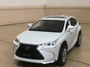 レクサス LEXUS NX200 白 ミニカー 1/32 ホワイト