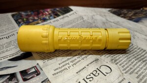 【中古】SUREFIRE G2-YL ナイトロン 2セル6V 65ルーメン イエロー シュアファイア 検（6P