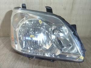 ノア CBA-AZR60G 　右　ヘッドランプ　ヘッドライト X 8人 1AZ-FSE 1D4 コイト 28-180 81130-28820