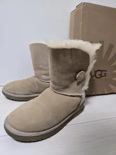 UGG ムートンブーツ ベージュ