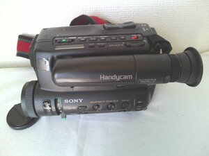 SONY CCD-TR55 ビデオカメラ Handycam ハンディーカム　 本体のみ ★現状ジャンク