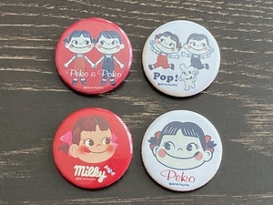 不二家 ペコちゃん ポコちゃん 缶バッジ 4個セット フジヤ ぺこちゃん Peko Poko ペコポコ ドッグ