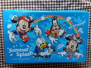 Y206: ディズニー Summer Splash ランチボックス 新品・未使用