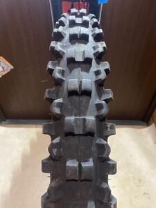 中古MCタイヤ 2022年製造 SHINKO ENDURO 216MX ALLAROUND 80/100-21 シンコー 80 100 21 4122 K5630