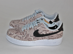 新品　ナイキ エアフォース 1 07 プレミアム 26 US8　スネーク　ブラック　黒　BQ4424 100　NIKE AIR FORCE 1 PRM AF1 パイソン