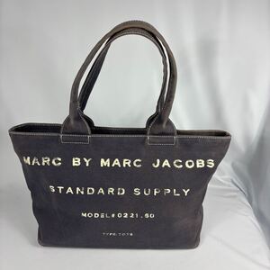 MARC BY MARC JACOBS 　マークバイマークジェイコブス　トートバッグ 高品質な素材。自立します　A4対応　通学に　ビジネスに