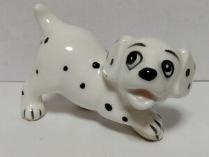 ☆東京ディズニーランド 古い証紙付き【101匹わんちゃん】ダルメシアン 子犬 陶器 フィギュア 置物