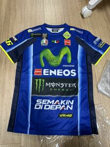 バレンティーノ・ロッシ YAMAHA 直筆サイン入り Tシャツ vr46 motogp