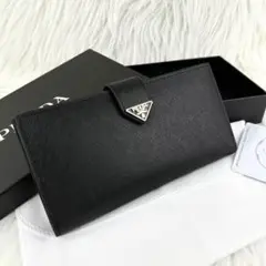 極美品 PRADA プラダ 三角ロゴ 長財布 ブラック